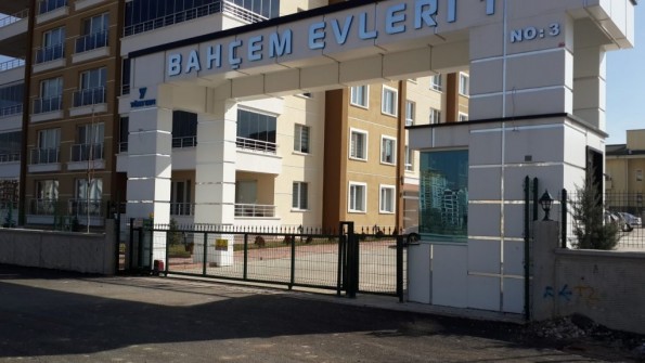 kılıç tel örgü kapı uygulamaları 10