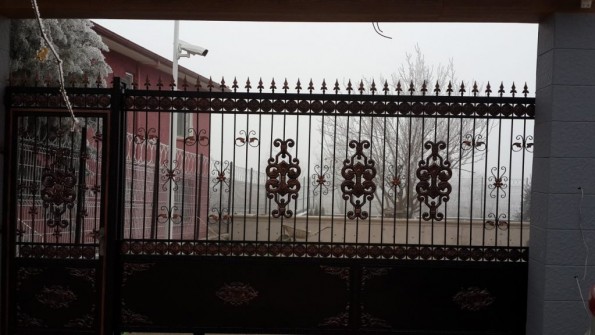 kılıç tel örgü kapı uygulamaları 9